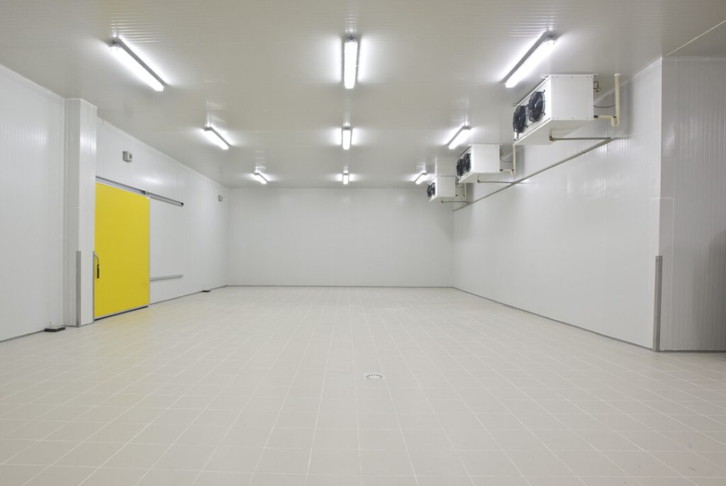 new commercial walk-in freezer