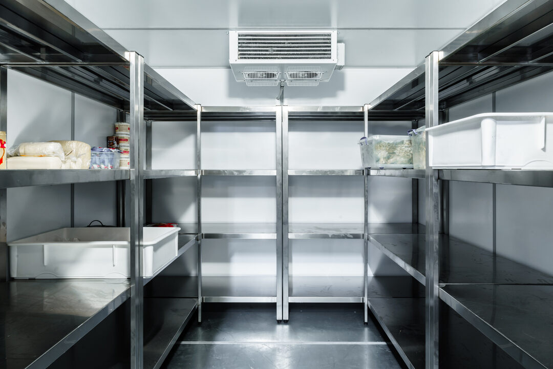 restaurant walk in refrigeration storage